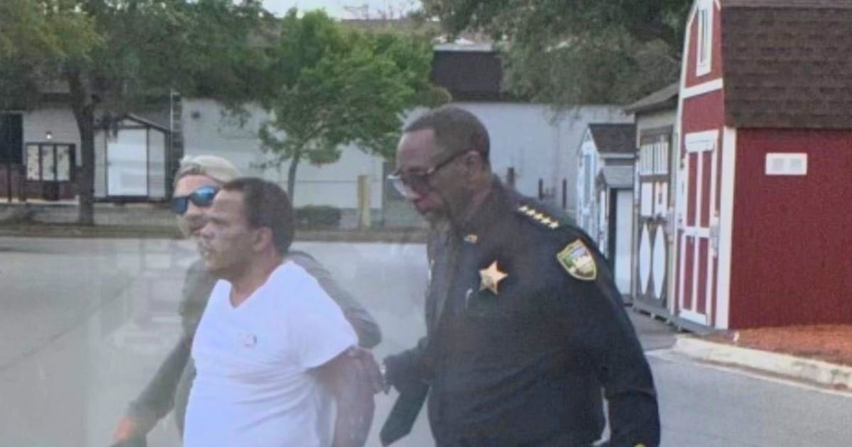 Sheriff T.K. Waters helps stop theft suspect at hardware store on Atlantic Boulevard – Action News Jax