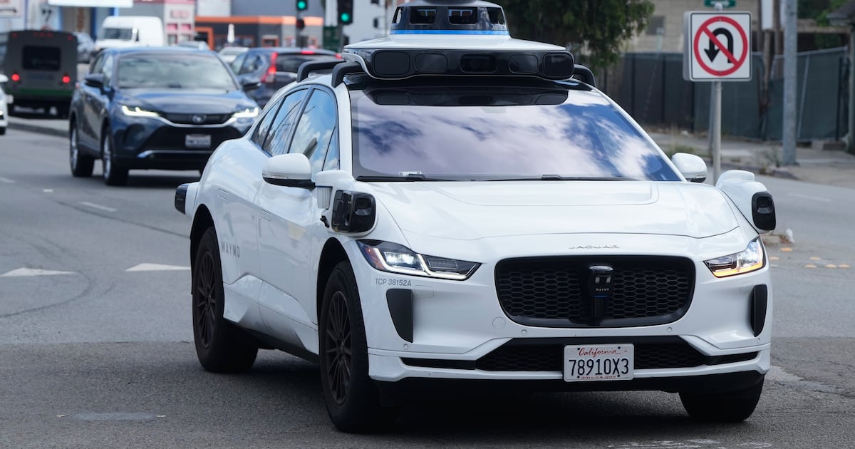 Waymo Self-Driving Ride Service Debuts in Orlando