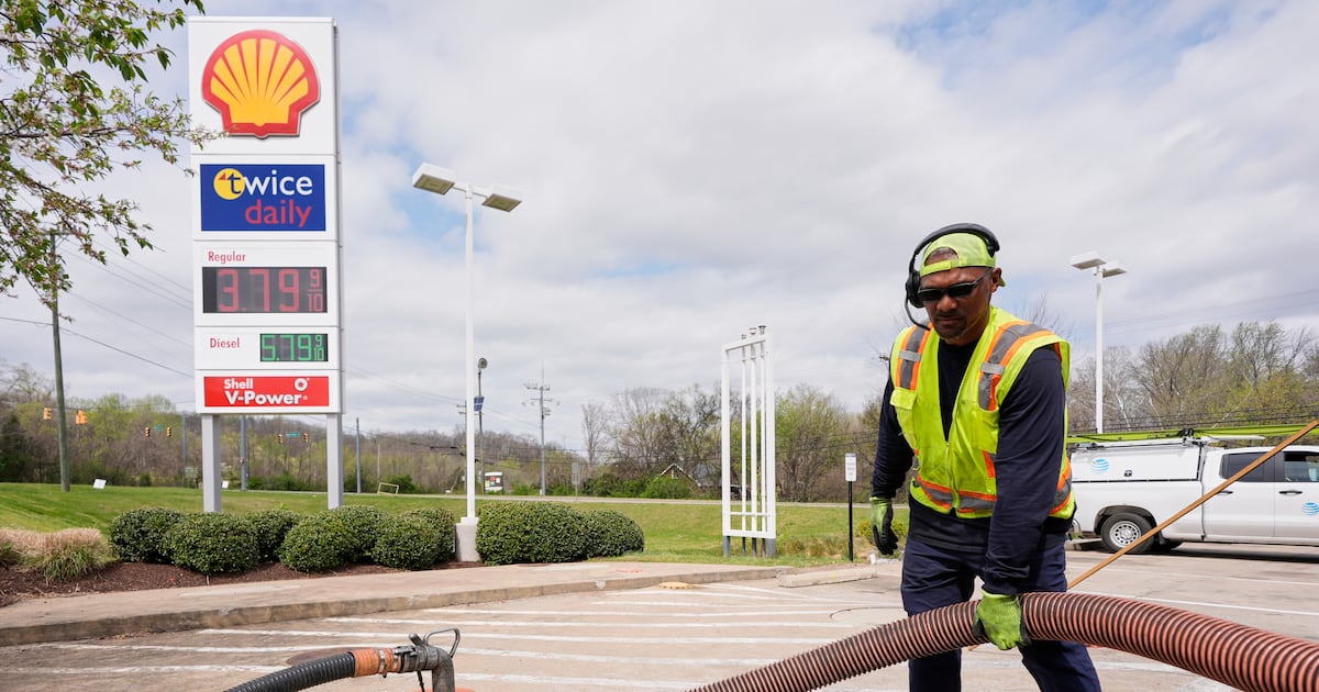 Gasoline prices are poised for another jolt this week – 104.5 WOKV