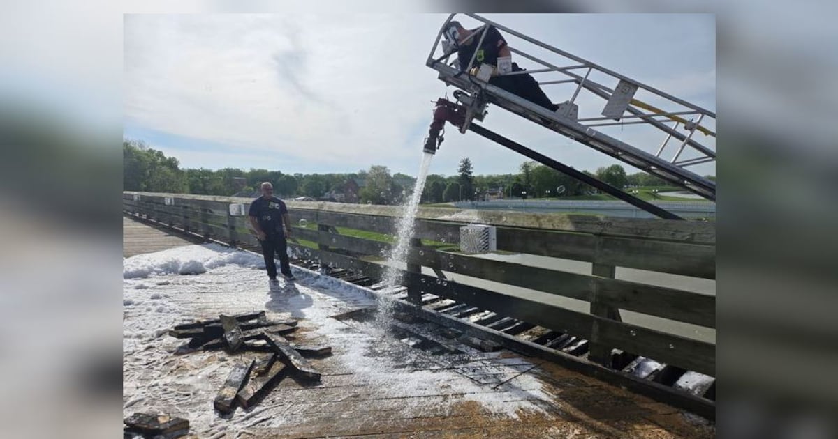 Wooden bike path bridge over Great Miami River closed following fire in Piqua – WHIO TV 7 and WHIO Radio