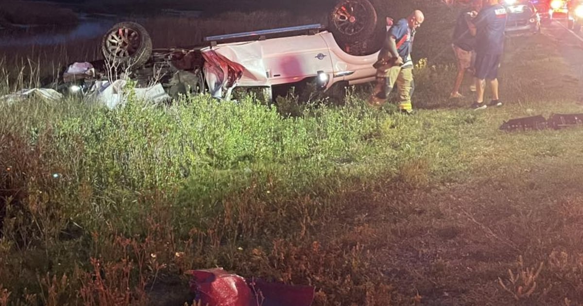 Multi-car crash in Mayport shuts down part of A1A – Action News Jax