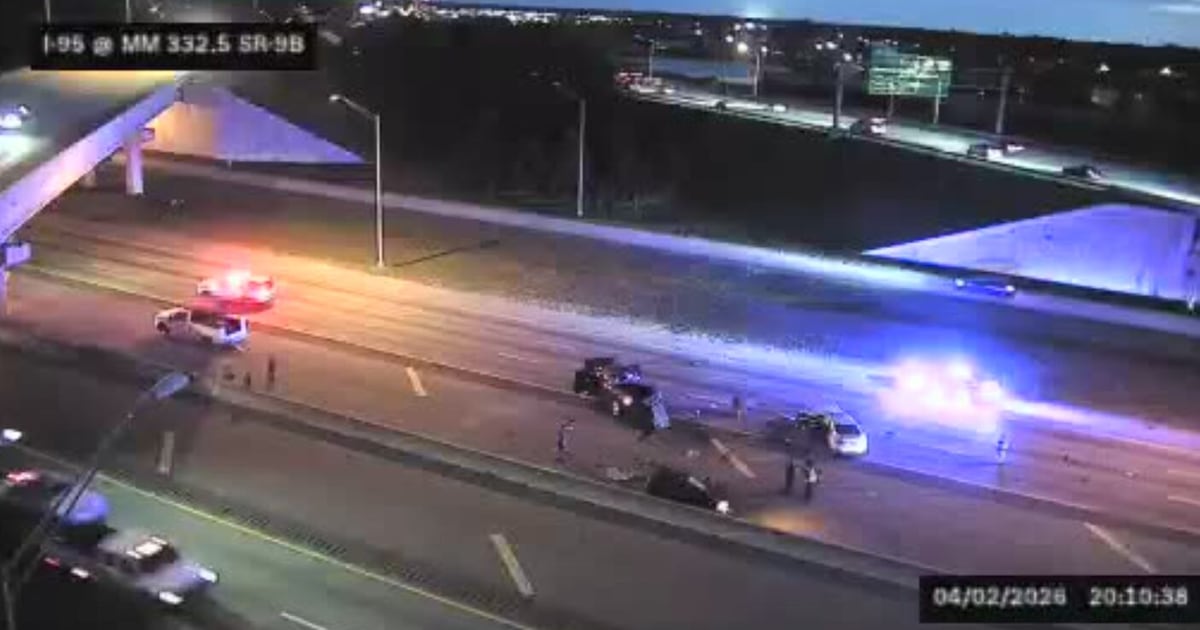 Multiple people injured in five-vehicle crash on I-95 in Jacksonville – 104.5 WOKV