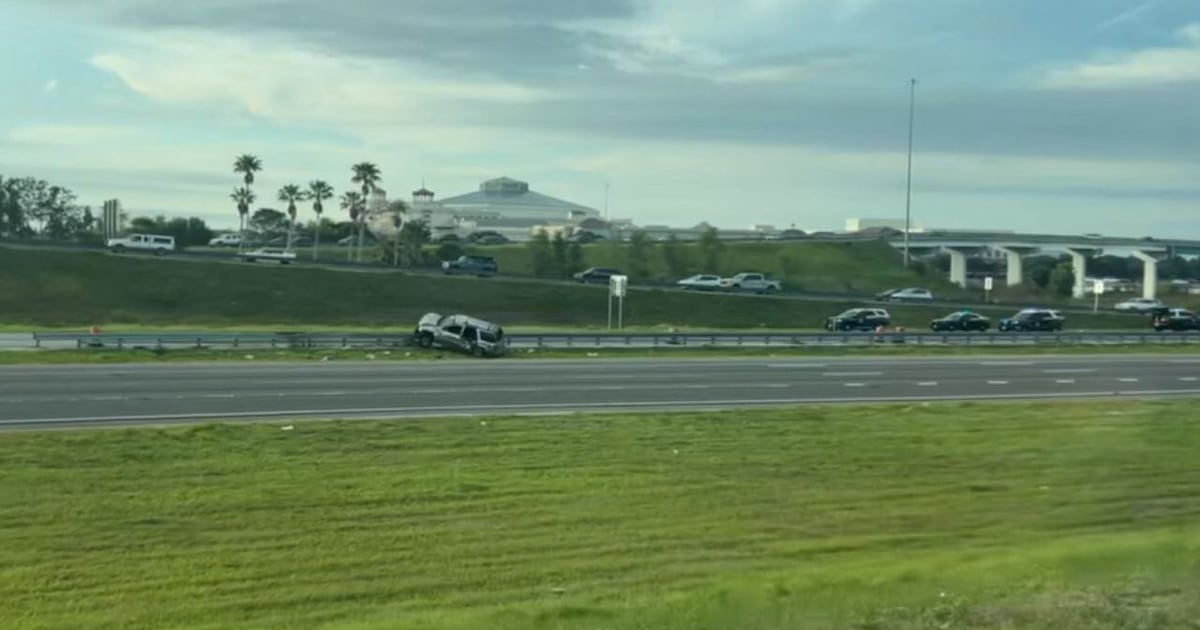 Orange County I-4 Crash Kills Ejected Passenger