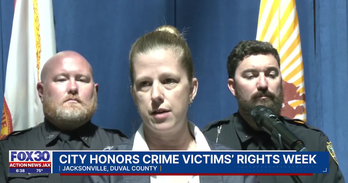 Jacksonville city leaders shine a light on crime victims  – Action News Jax