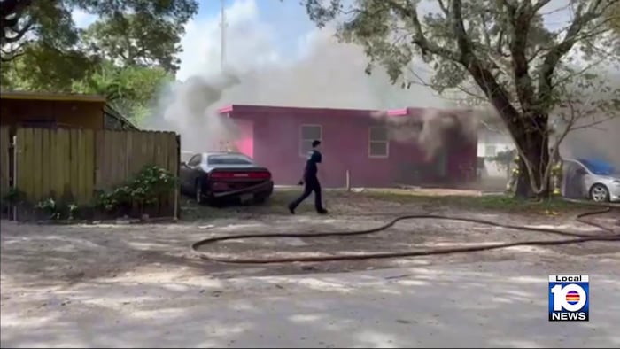 2 pets die during Fort Lauderdale house fire