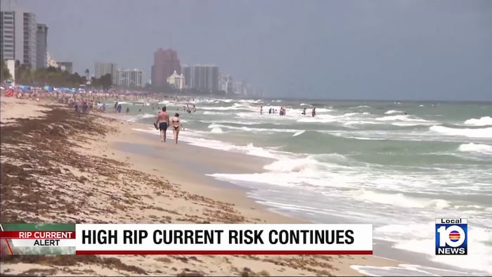 33 beachgoers in Hollywood rescued by Ocean Rescue over weekend amid rip currents