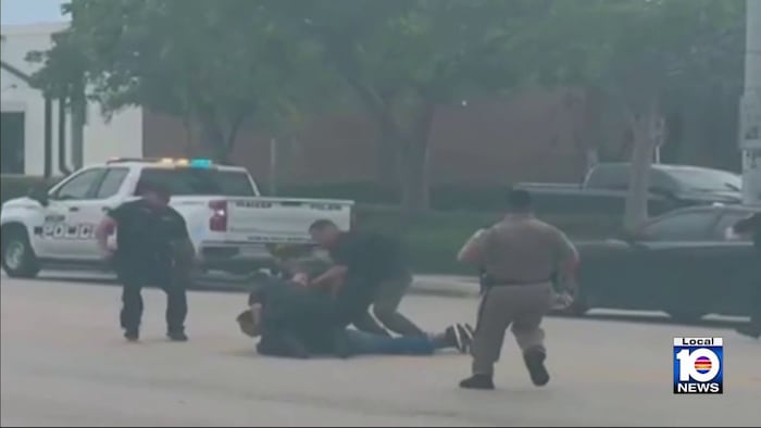Federal fugitive captured in Hialeah after tasing, multi-agency search