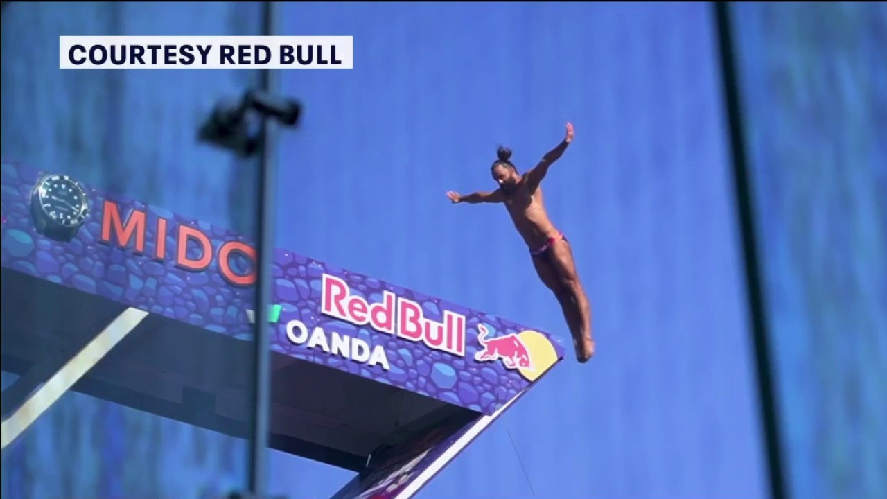 St. Pete hosting Red Bull Cliff Diving World Series