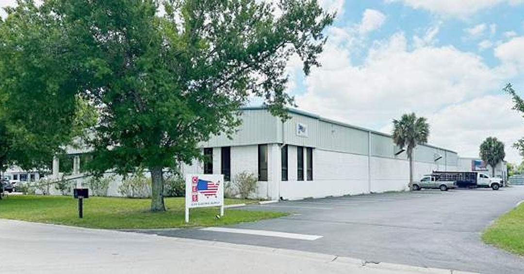 Investor with Illinois ties buys Fort Myers building