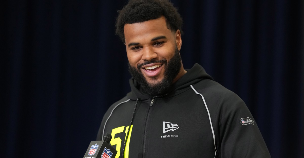 Chargers draft results 2026: Akheem Mesidor, EDGE, Miami stats, awards, scouting report