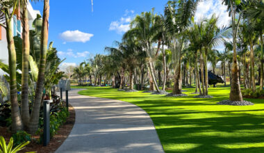 Florida's Free Sculpture Garden In Orlando Is A Lovely Escape