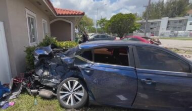 Fatal Miami-Dade crash on 135th Street leaves 1 dead, 2 critically injured, neighbors traumatized