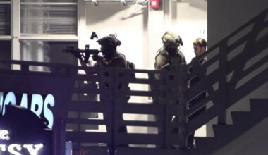 SWAT responds after driver forced to take men to Miami Beach at gunpoint, cops say – NBC 6 South Florida