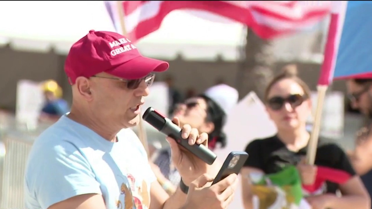 Iranian American Community Hosts Freedom Rally 