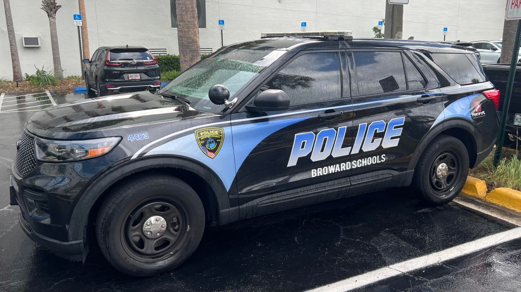 Broward schools pause plan to replace cities’ police with own officers