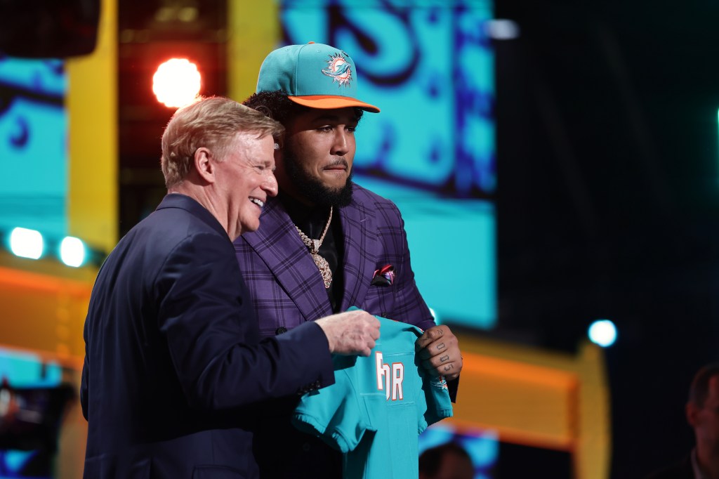 Did Dolphins' rebuild hit a speed bump in the draft?
