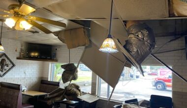 Woman seriously injured in ceiling collapse at Orange restaurant, lawsuit says