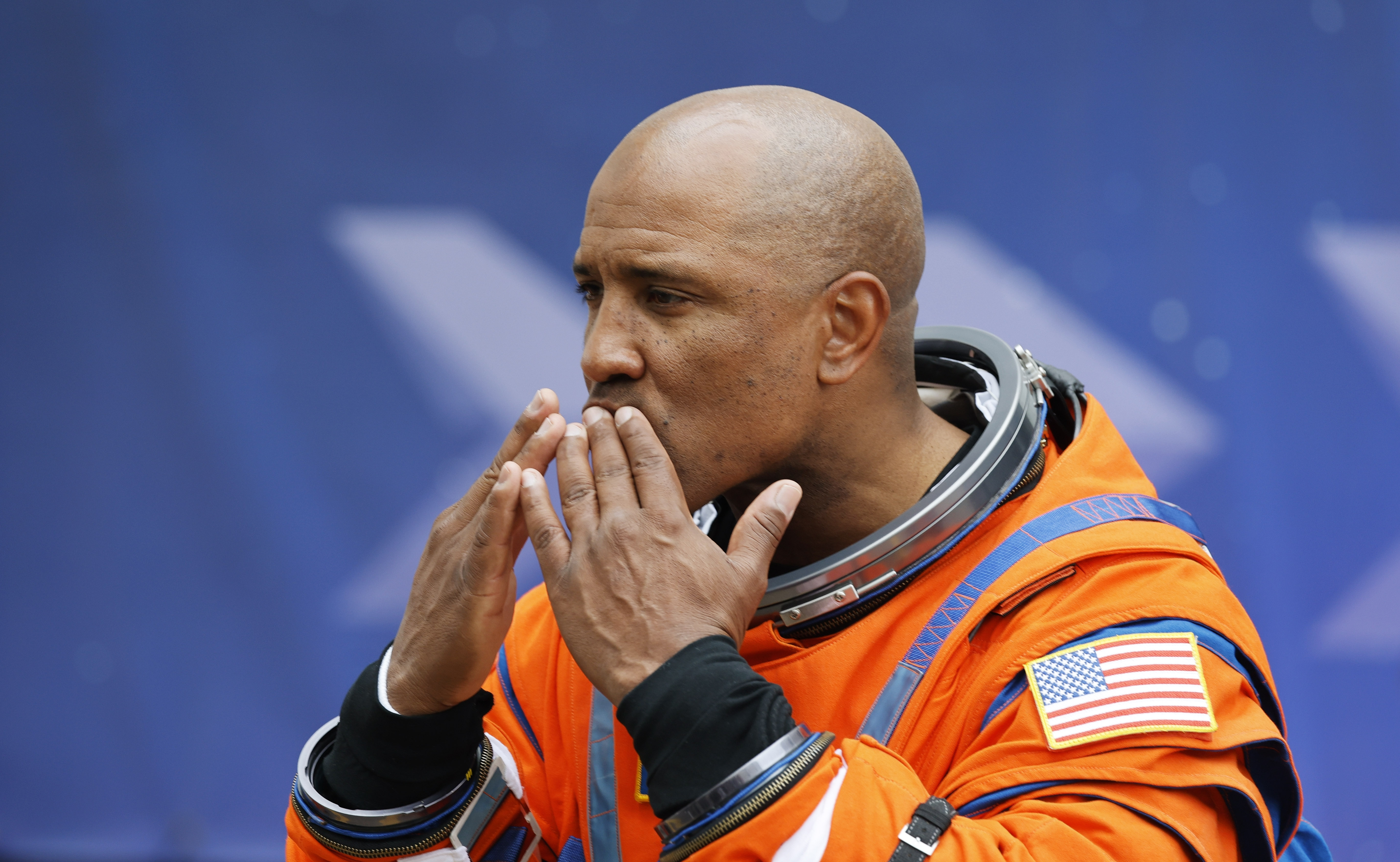 Artemis II pilot Victor Glover blows kisses to loved ones...