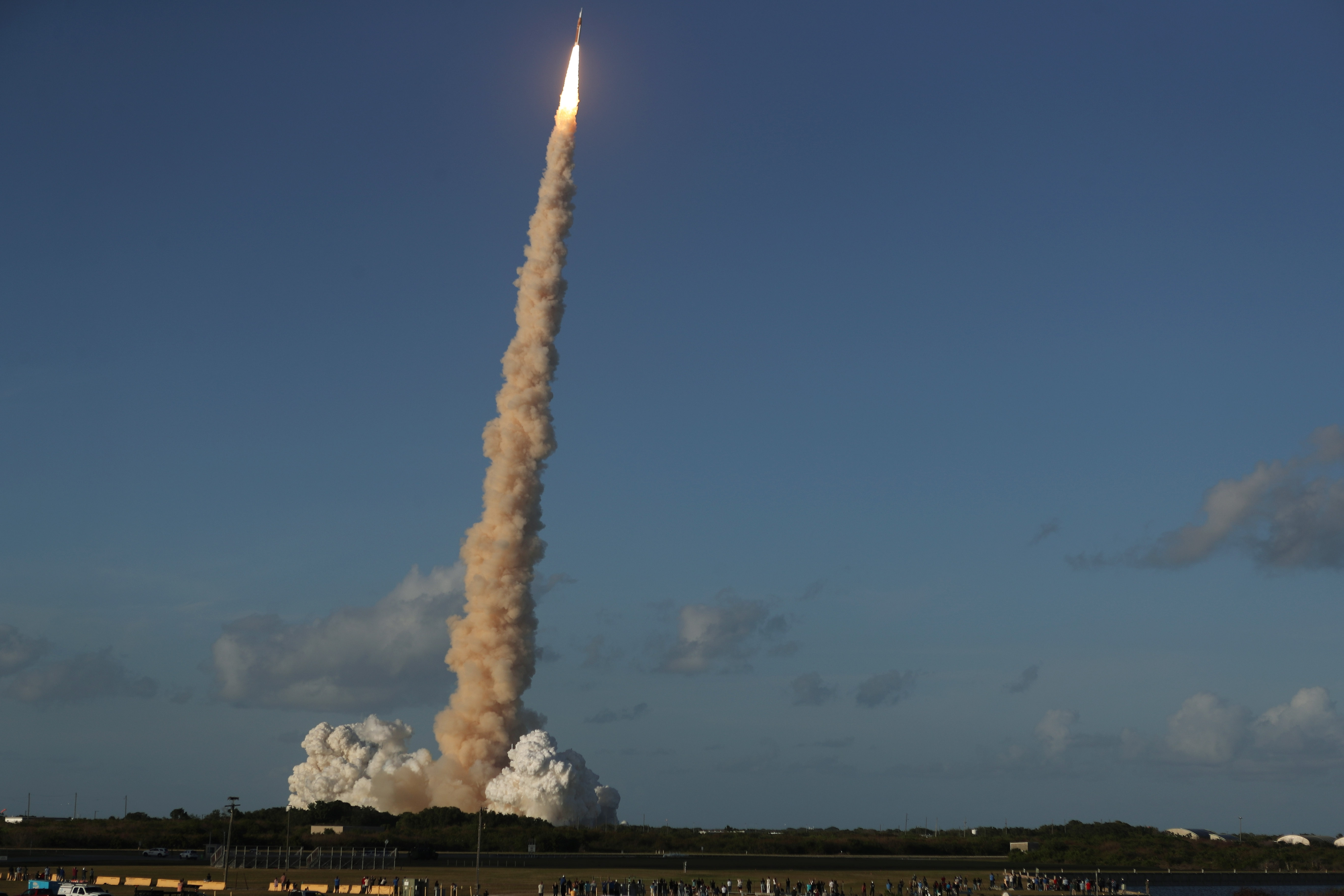 Artemis II astronauts, commander Reid Wiseman, pilot Victor Glover and...