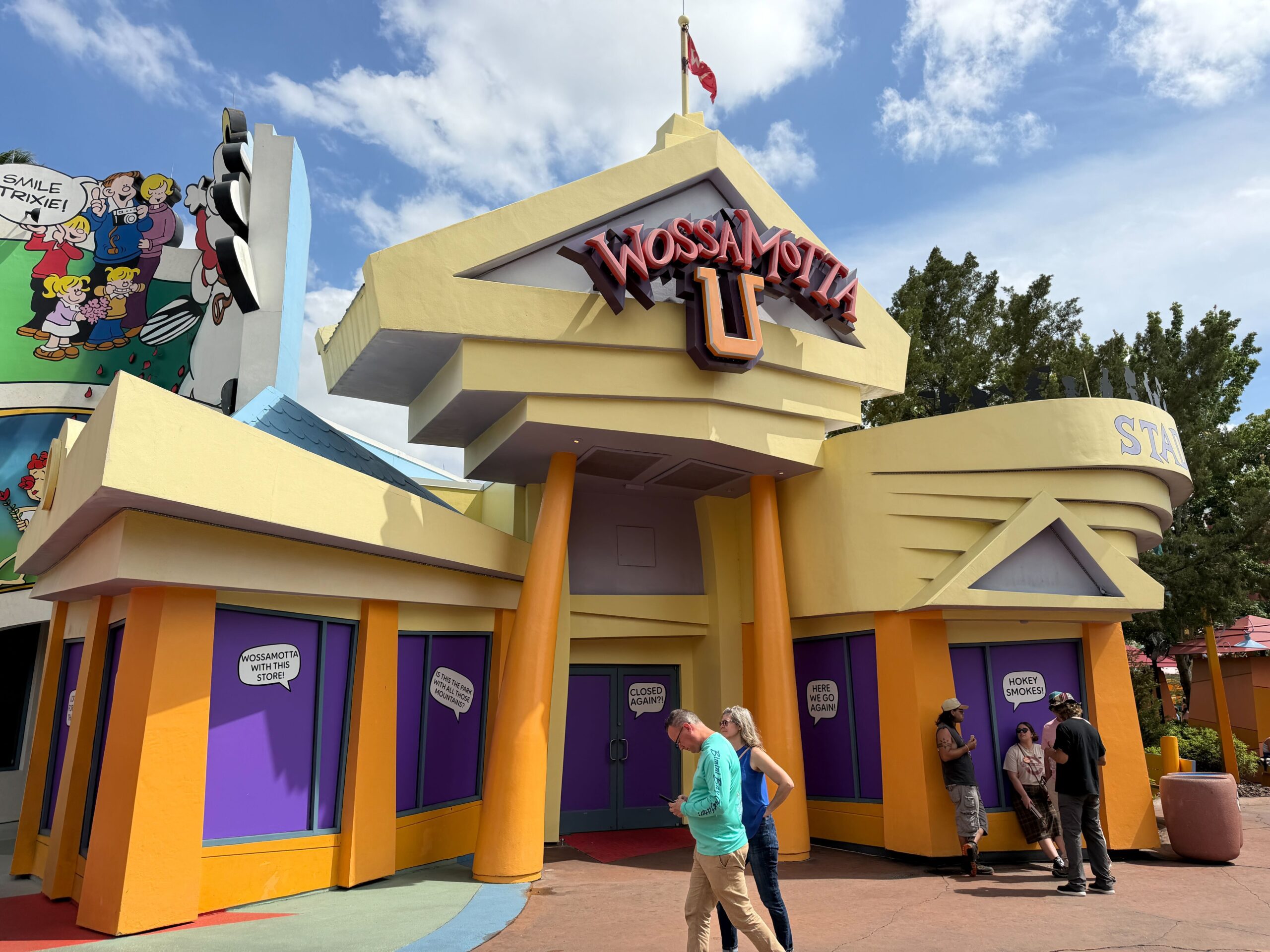 Decals Added to Closed Wossamotta-U Gift Shop in Universal Islands of Adventure