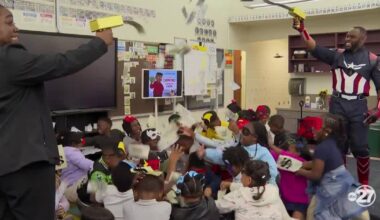 Superhero program teaches Tallahassee first graders about money