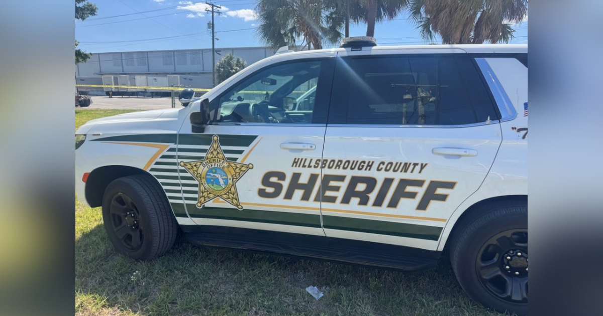 Man found shot to death in parking lot of Tampa business park: HCSO