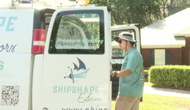 Exterior cleaning business founded by FSU student boosting local home values