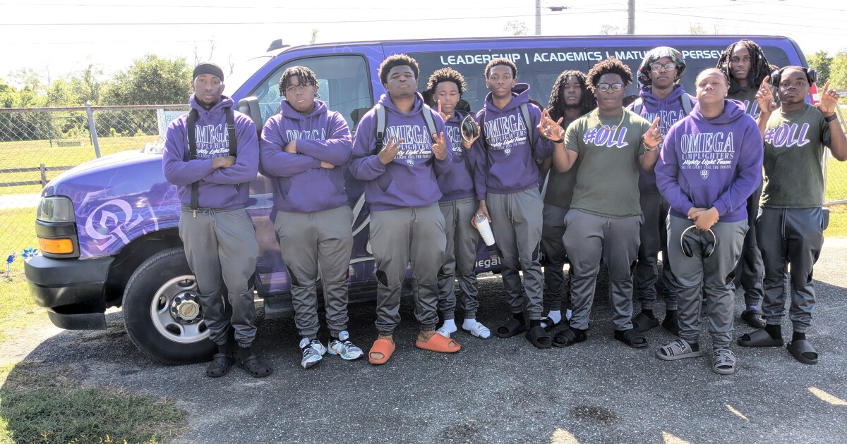 The Mighty #LIGHTTEAM takes its fancy footwork and winning attitude to the national level