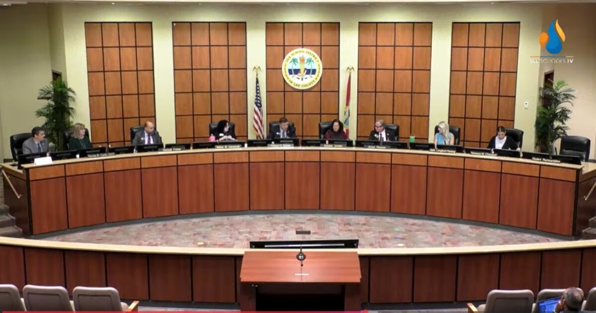 Lee County Board of Education agrees to hire interim attorney to vacant post | WGCU News