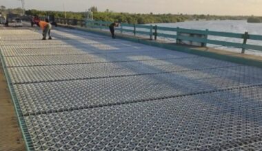 Wilson Pigott Bridge decking project proceeding on schedule, FDOT reports | WGCU News