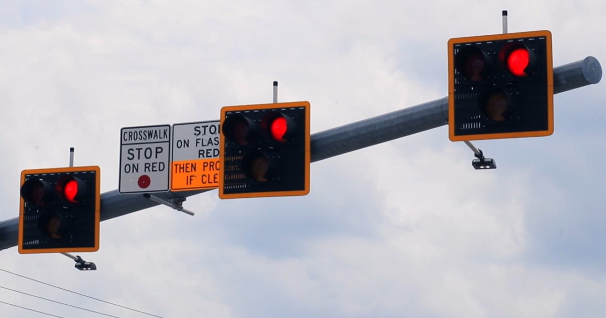 Pedestrian Hybrid Beacon set on Dr. Martin Luther King Jr. Boulevard in Fort Myers | WGCU News