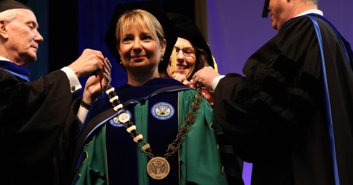 FGCU board of trustees to discuss President Timur’s contract at Tuesday meeting | WGCU News