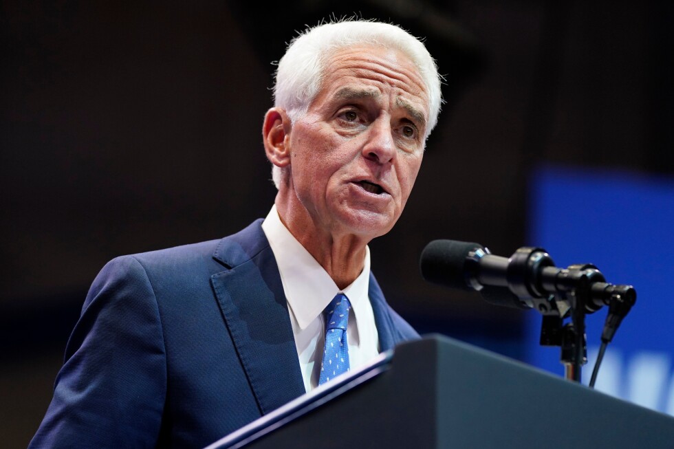 Former Florida governor Charlie Crist eyes St. Petersburg mayor's office