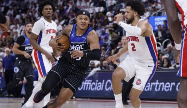 Orlando takes over in clutch, closes game on 9-0 run to beat Detroit, take 2-1 series lead