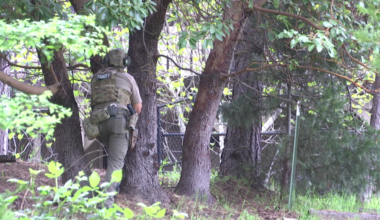 Police standoff in Jacksonville, one injured