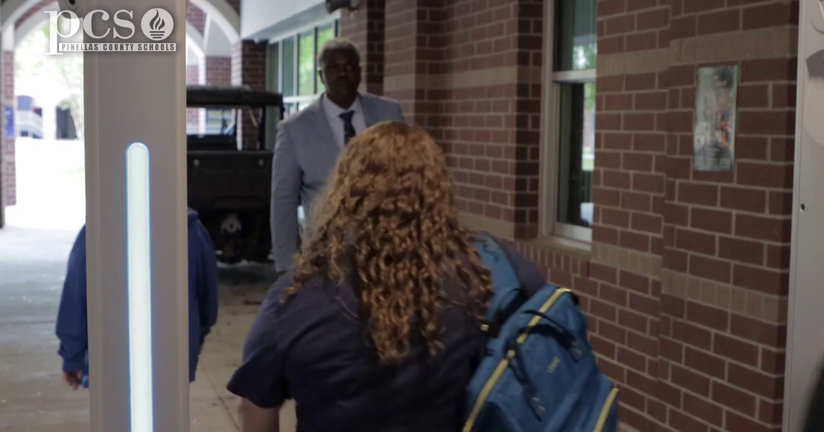 Pinellas County high schools halt weapon detector pilot program after long lines, false alarms reported