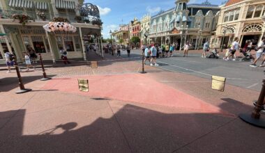 The pavement work that began three weeks ago outside Crystal Arts in Magic Kingdom appears to be complete. Since construction began, a large patch of pavement was covered by temporary wood boards.