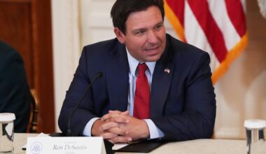 Florida's redistricting fight puts Ron DeSantis back in the Republican spotlight