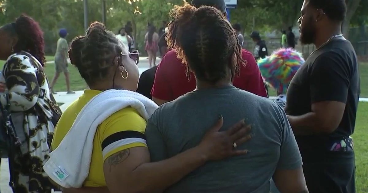 Vigil held for 20-year-old woman shot and killed in Orlando