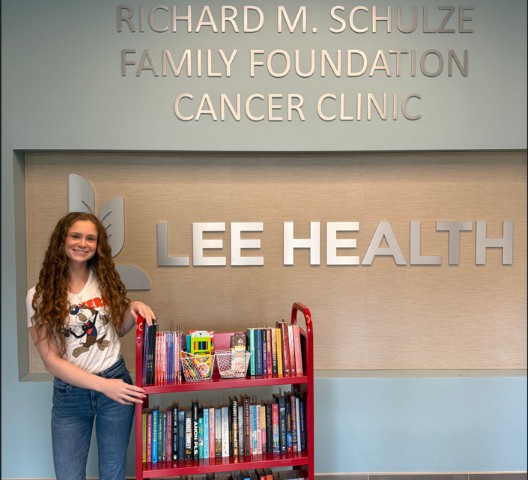 Hooters of Southwest Florida Brings Comfort to Cancer Patients with Monthly "Hootie's Lending Library" Program