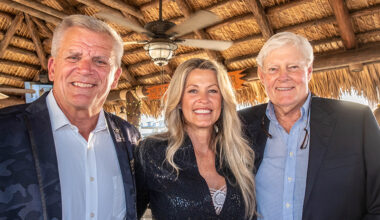 Odes to courage, leadership at inspirational Navy SEAL event