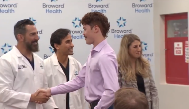 20-year-old crash survivor reunites with medical team that saved his life at Broward Health - WSVN 7News | Miami News, Weather, Sports