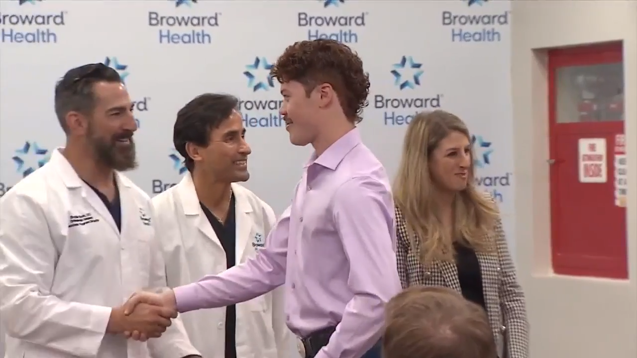20-year-old crash survivor reunites with medical team that saved his life at Broward Health - WSVN 7News | Miami News, Weather, Sports
