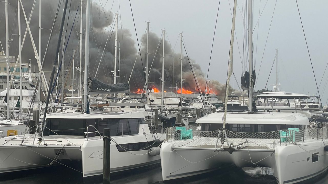 Photo from witness Kevin Elliott
