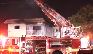 Fire crews extinguish apartment fire in Sunrise; no injuries reported - WSVN 7News | Miami News, Weather, Sports