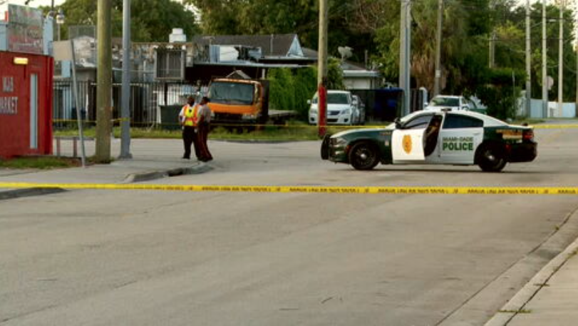 Shooting in NW Miami-Dade leaves a man hospitalized; search underway for suspect - WSVN 7News | Miami News, Weather, Sports