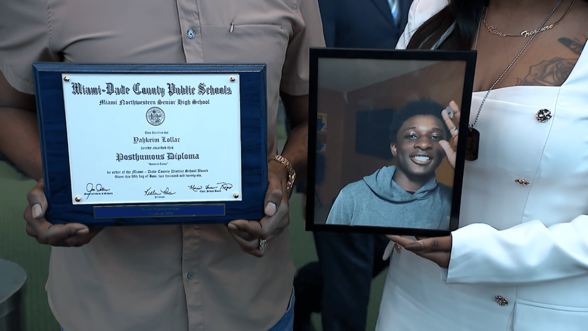 Family accepts teen’s posthumous diploma at Miami Northwestern – NBC 6 South Florida