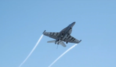 Teams take to the skies for practice day ahead of 2026 Air Dot Show in Fort Lauderdale Beach - WSVN 7News | Miami News, Weather, Sports
