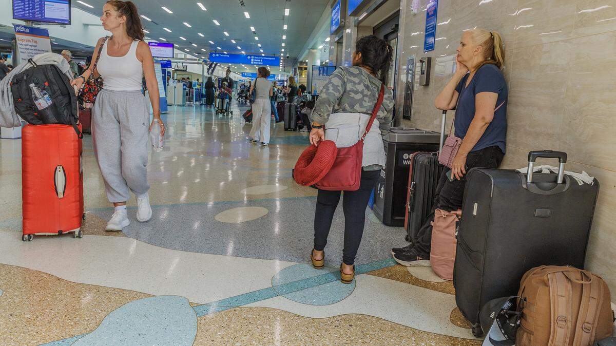Takeaways: Spirit Airlines ends service, leaving Lauderdale hub