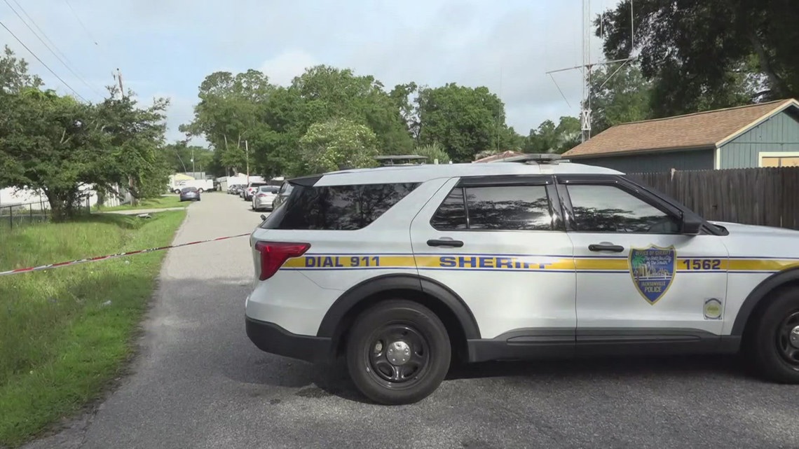 JSO: 2 men, 1 woman stabbed to death on Jacksonville's Westside